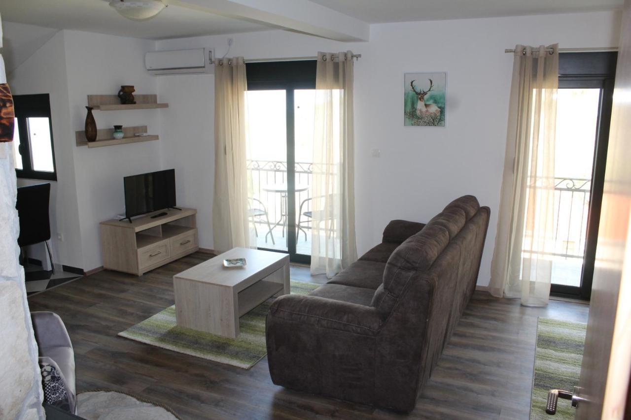 Forest Apartments Котор Екстериор снимка